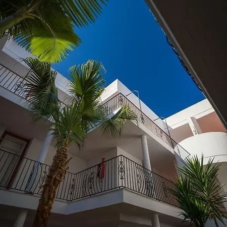 Dunas アパートホテル チクラナ・デ・ラ・フロンテーラ