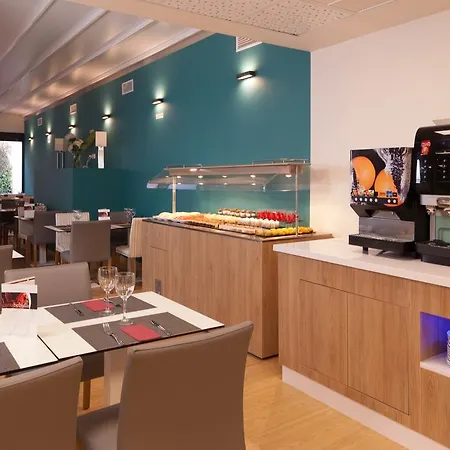 アパートホテル Dunas 4*